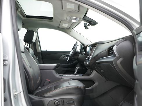 Used 2018 Chevrolet Traverse Premier w/ Redline Edition image 11