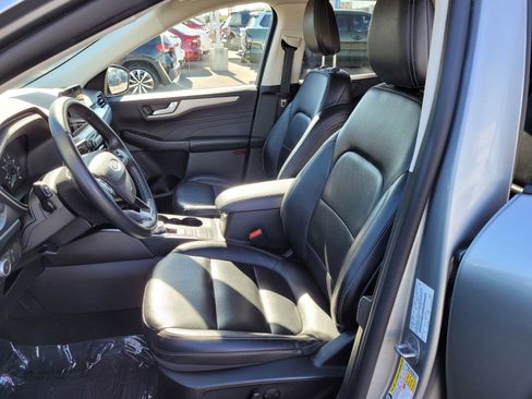 Used 2022 Ford Escape SEL image 14