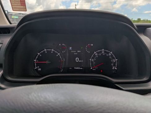Used 2022 Toyota 4Runner SR5 RWD image 18
