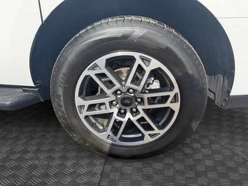 Used 2025 Ford Expedition Max Active image 14