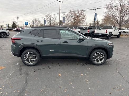 New 2026 Chevrolet Trax LT w/ Driver Confidence Package image 8