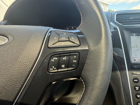 Used 2018 Ford Explorer Platinum AWD/4WD image 20