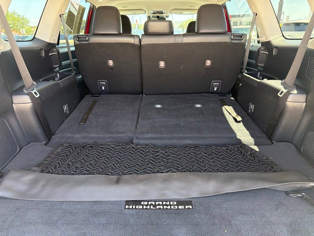 Used 2024 Toyota Grand Highlander FWD image 45