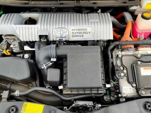 Used 2013 Toyota Prius Persona Series image 25