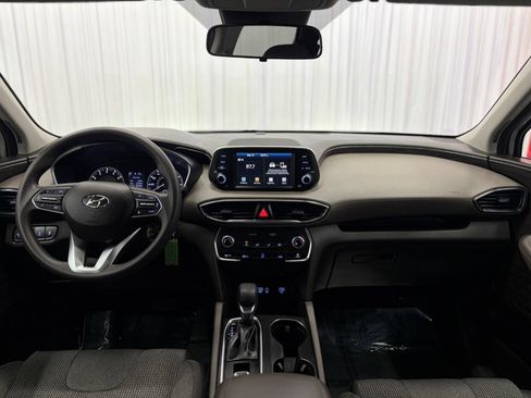 Used 2020 Hyundai Santa Fe SE AWD/4WD image 10