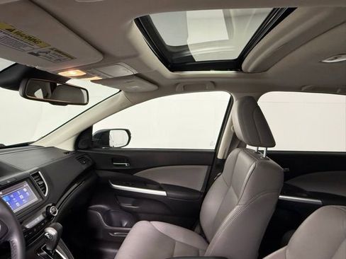 Used 2016 Honda CR-V Touring image 32