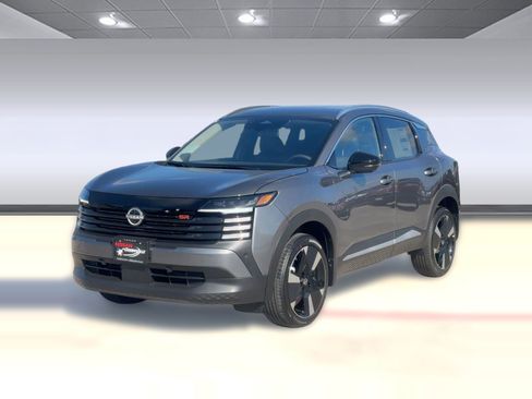 New 2026 Nissan Kicks SR image 1