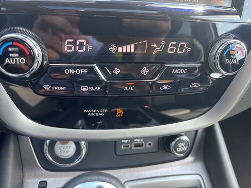 Used 2024 Nissan Murano SL image 19