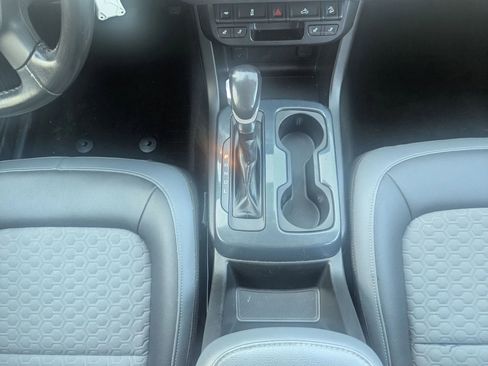 Used 2017 Chevrolet Colorado Z71 image 13