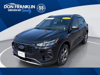 Used 2025 Ford Escape ST-Line w/ Tech Pack #1 AWD/4WD video 1