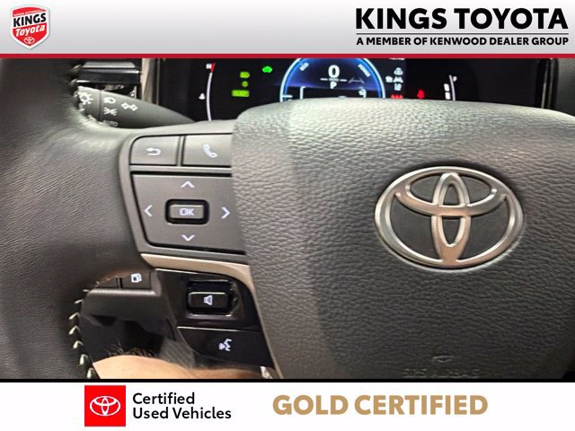 Certified 2025 Toyota Camry SE FWD image 25