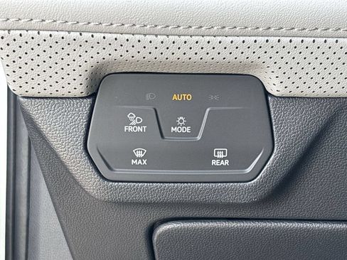 New 2026 Volkswagen Atlas Peak Edition AWD/4WD image 28