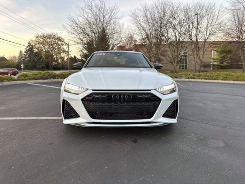 Used 2025 Audi RS 7 performance Sportback image 2