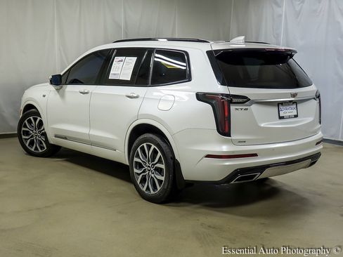 Used 2021 Cadillac XT6 Sport image 8