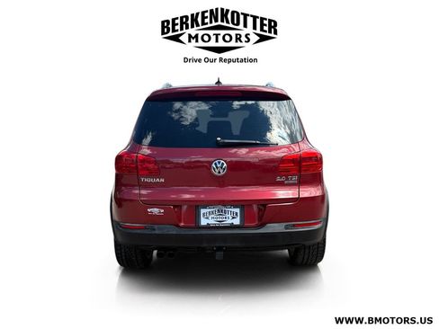 Used 2012 Volkswagen Tiguan SEL AWD/4WD image 4