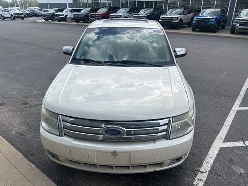 Used 2009 Ford Taurus Limited image 3