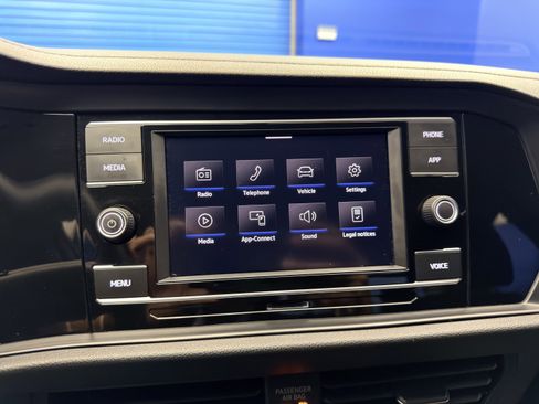 Used 2020 Volkswagen Jetta S FWD image 18