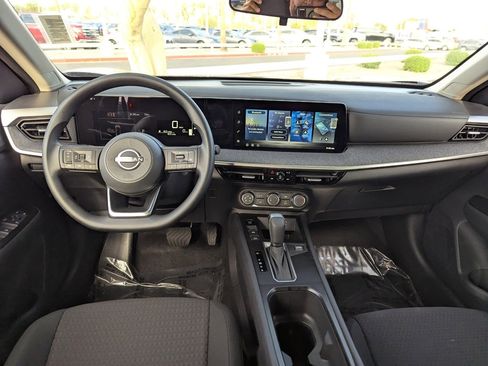 Used 2026 Nissan Kicks S image 16