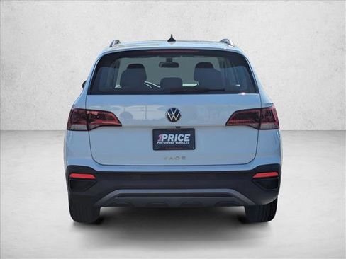 Used 2022 Volkswagen Taos S w/ IQ Drive S Package image 6