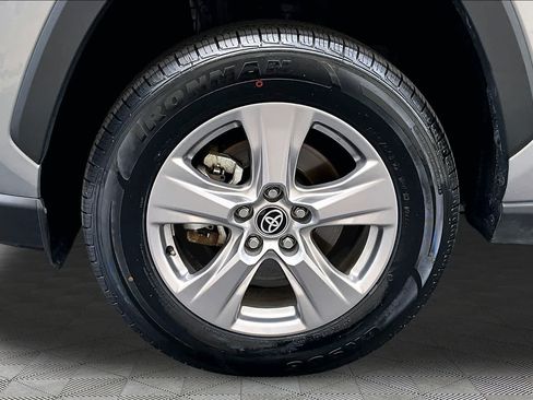 Certified 2025 Toyota RAV4 LE AWD/4WD image 11