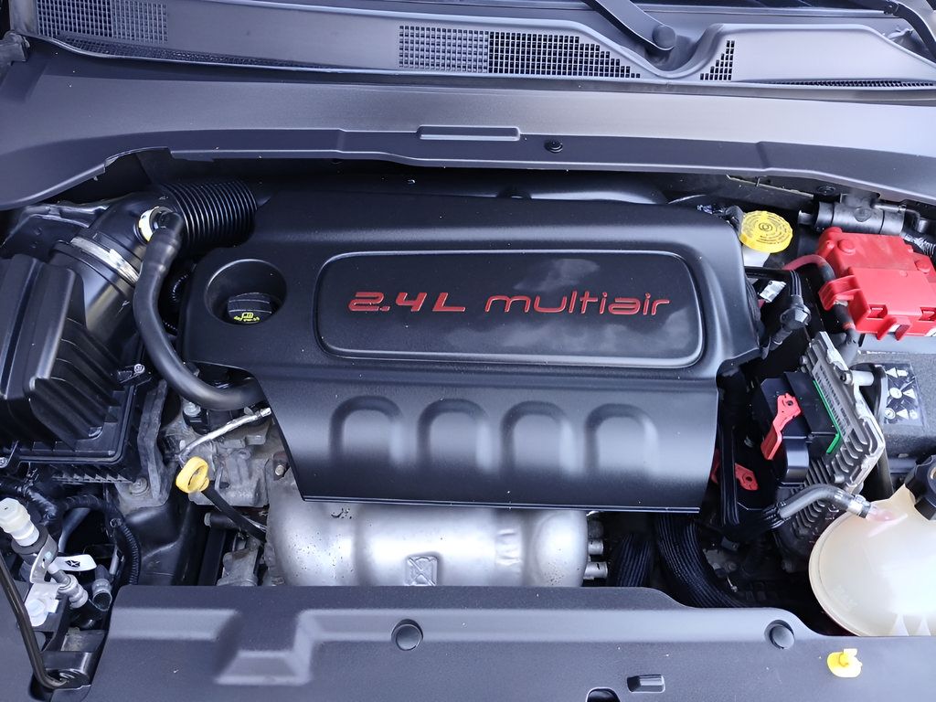 Used 2021 Jeep Compass Latitude AWD/4WD image 29