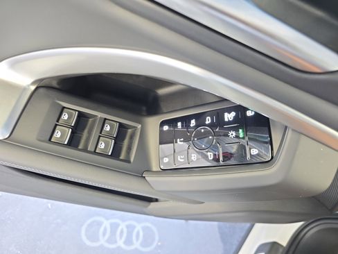 Certified 2025 Audi Q5 Premium w/ Premium Plus AWD/4WD image 25