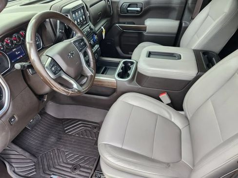 Used 2020 Chevrolet Silverado 1500 RST AWD/4WD image 4
