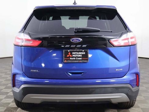 Used 2022 Ford Edge SEL image 11