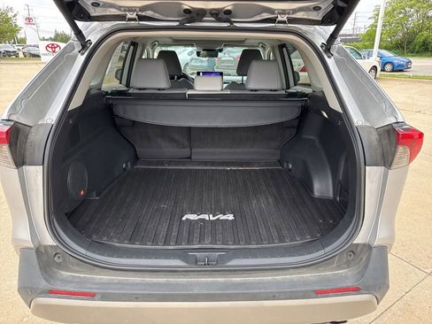 Used 2024 Toyota RAV4 Limited w/ Advanced Technology Package AWD/4WD image 18