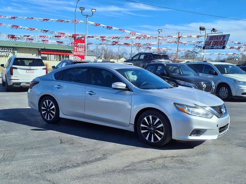 Used 2018 Nissan Altima 2.5 SL image 2