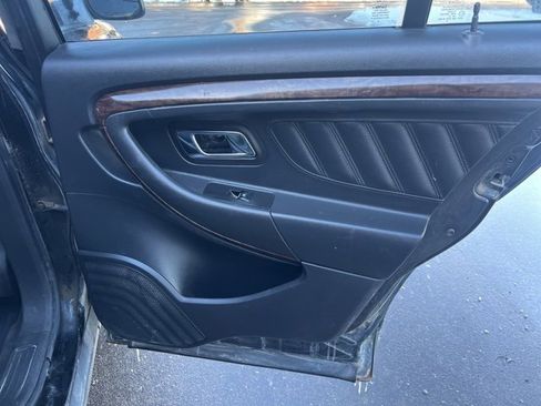 Used 2013 Ford Taurus Limited image 13
