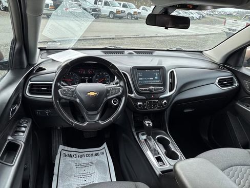 Used 2018 Chevrolet Equinox LT image 11