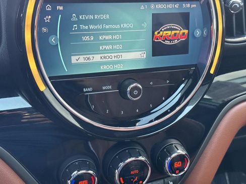 Used 2022 MINI Cooper Countryman S w/ Premium Package image 20