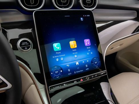 New 2026 Mercedes-Benz GLC 300 GLC 300 image 25