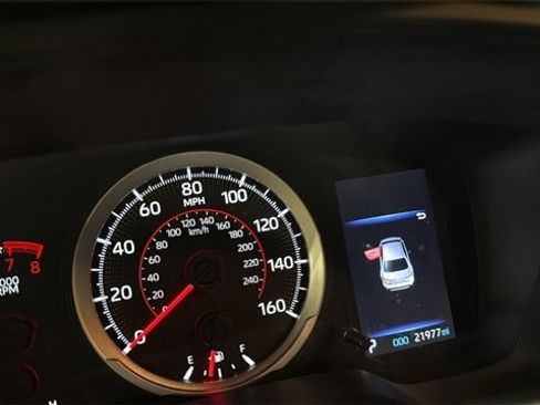 Used 2022 Toyota Corolla SE image 14