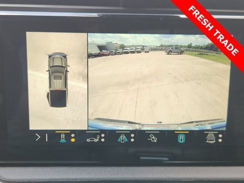 Used 2023 GMC Sierra 1500 AT4 w/ AT4 Premium Package AWD/4WD image 16