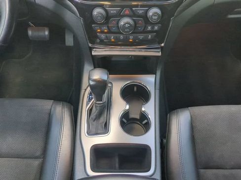 Used 2022 Jeep Grand Cherokee Laredo X RWD image 20