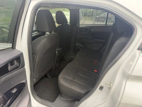Used 2022 Mitsubishi Eclipse Cross LE FWD image 15