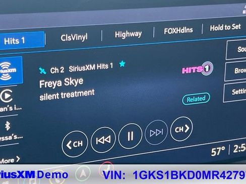 Used 2021 GMC Yukon SLT w/ Rear Media and Nav Package image 40