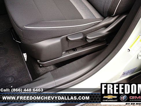 New 2026 Chevrolet TrailBlazer LT w/ Driver Confidence Package image 34