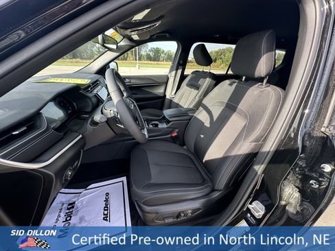 Used 2024 Jeep Grand Cherokee L Laredo w/ Luxury Tech Group I image 20