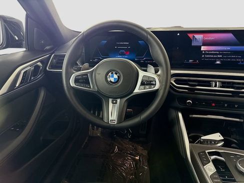 Used 2024 BMW 430i Coupe w/ M Sport Package image 23