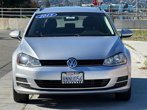 Used 2015 Volkswagen Golf TDI image 9