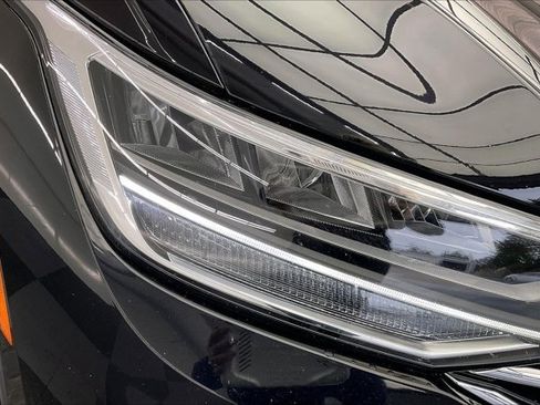 Used 2022 Volkswagen Tiguan S image 29