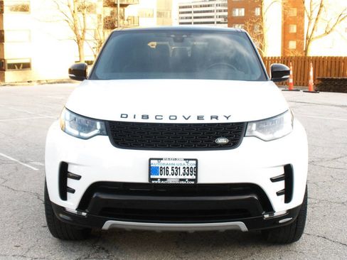 Used 2018 Land Rover Discovery HSE image 6