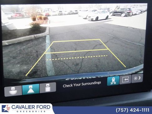 Used 2025 Honda Pilot Touring image 32