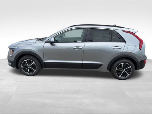 New 2026 Kia Niro LX FWD image 4