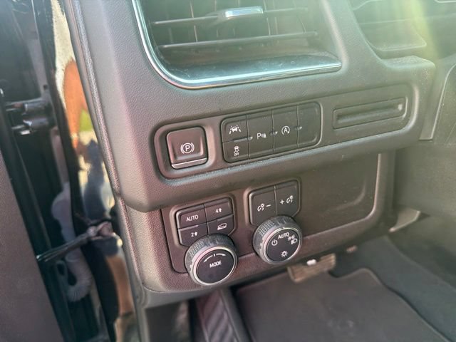 Used 2023 Chevrolet Tahoe RST AWD/4WD image 39