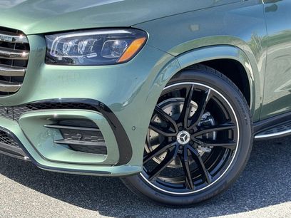 New 2026 Mercedes-Benz GLS 450 4MATIC