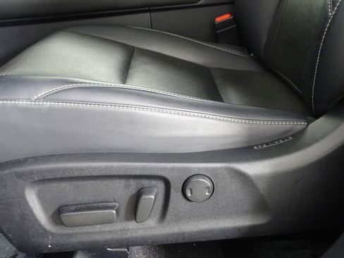 Used 2020 Lexus RX 350L FWD w/ Premium Package image 22